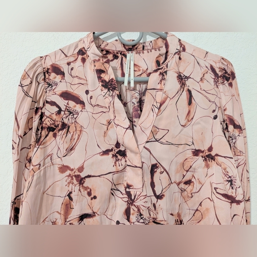 Anthropologie Pink Floral V-Neck Long Sleeve Pleated Draped Silky Blouse Office - Picture 6 of 10